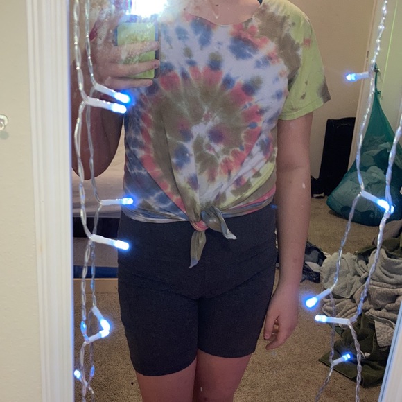 Ty die shirt with ty in the front - Picture 2 of 6